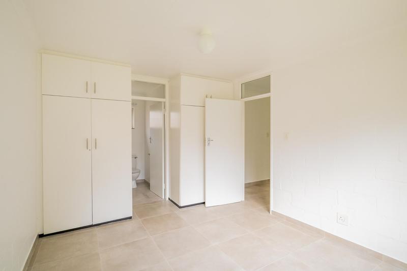 To Let 1 Bedroom Property for Rent in Diep River Western Cape